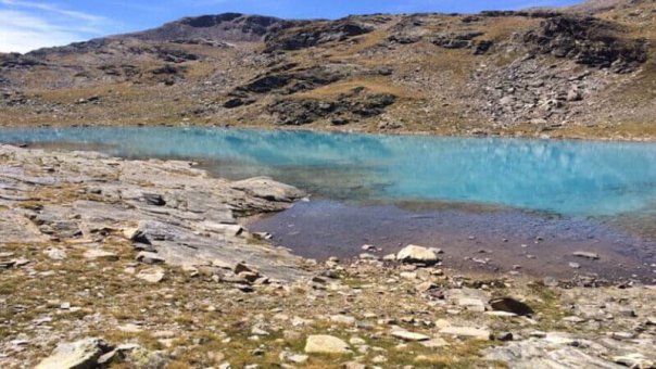 Arten von Erdstrahlung: Verwerfung • Johannes Musseleck • Rutengänger, Baubiologe & Radiästhet • DERGESUNDEPLATZ Arten von Erdstrahlung: Verwerfung • Johannes Musseleck • Rutengänger, Baubiologe & Radiästhet • DERGESUNDEPLATZ